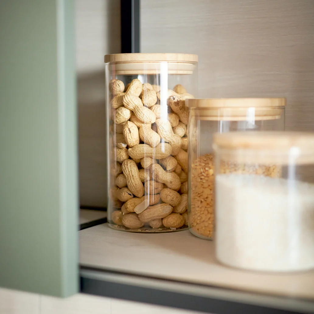Cereal container